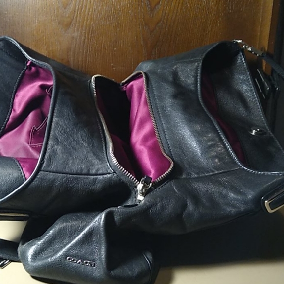 Coach - Picture 3 of 9